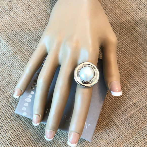 Silpada .925 Sterling Pearl Statement Ring Size 8 - Picture 4 of 6
